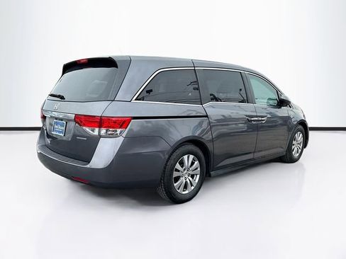 Used 2016 Honda Odyssey SE image 7