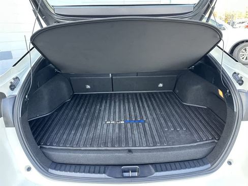 Used 2017 Toyota Prius Prime Plus image 19