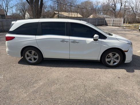 Used 2019 Honda Odyssey EX-L image 3