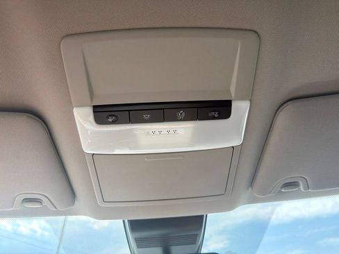 Used 2026 Nissan Altima 2.5 SV FWD image 25
