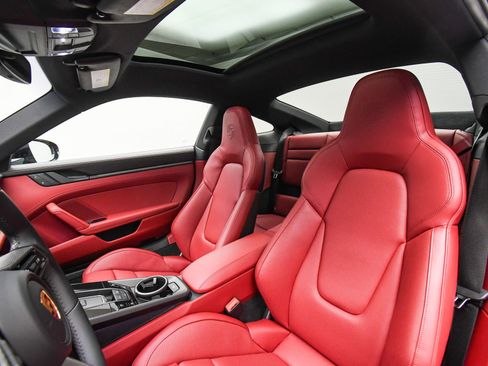 Used 2024 Porsche 911 Carrera S image 48