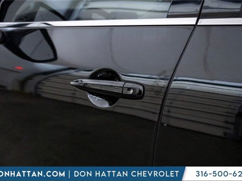 Used 2023 Nissan Pathfinder SL image 30