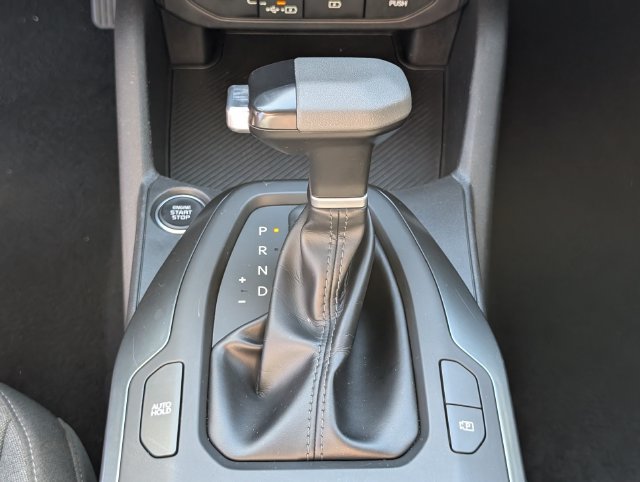 Used 2025 Kia K4 FWD image 19