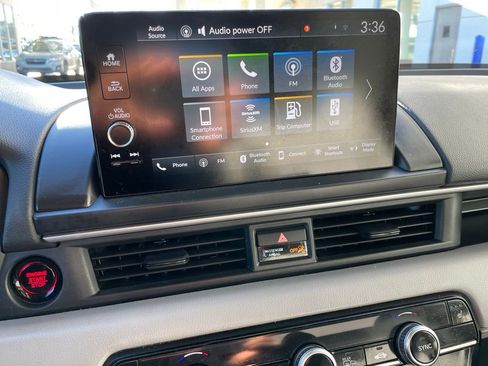 Certified 2025 Honda Pilot EX-L image 17