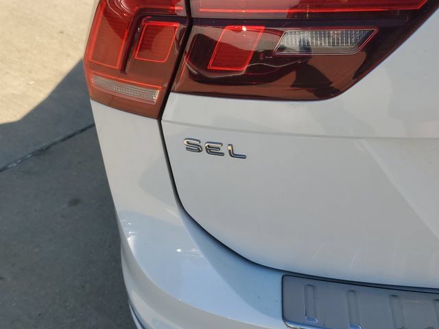 Certified 2024 Volkswagen Tiguan SEL R-Line AWD/4WD image 7