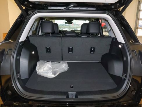 New 2027 GMC Terrain Denali w/ LPO, Floor Liner Package AWD/4WD image 5