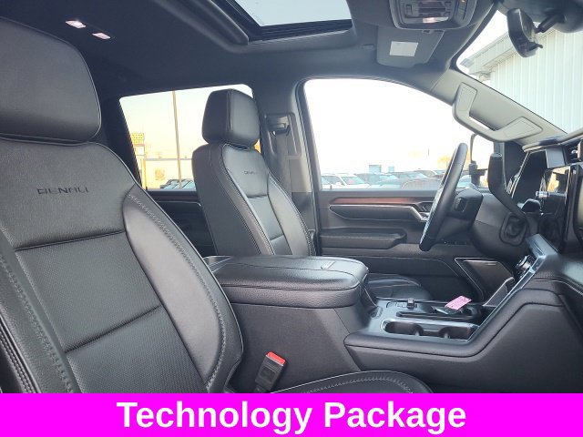 Used 2024 GMC Sierra 2500 Denali w/ Denali Reserve Package AWD/4WD image 33