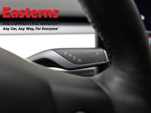 Used 2021 Tesla Model Y Performance image 13