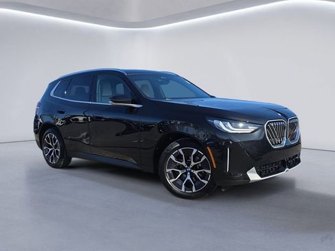 New 2026 BMW X3 xDrive30 w/ Premium Package image 2