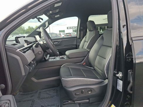 New 2026 GMC Sierra EV Elevation w/ Premium Package AWD/4WD image 7