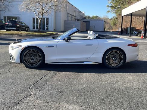 New 2026 Mercedes-Benz Maybach SL 680 image 23