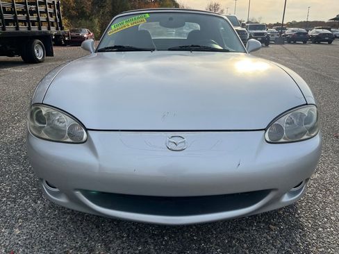 Used 2005 MAZDA MX-5 Miata LS image 4
