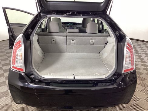 Used 2015 Toyota Prius Two image 26