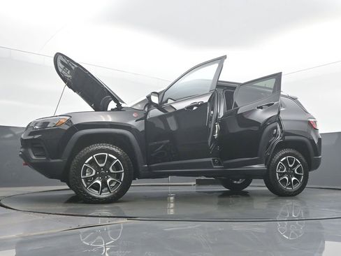 New 2026 Jeep Compass Trailhawk image 59