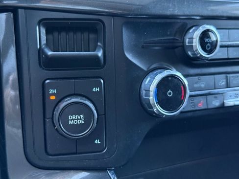 Certified 2022 Ford F150 XLT w/ Equipment Group 302A High image 36