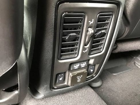 Used 2025 Dodge Durango R/T AWD/4WD image 20