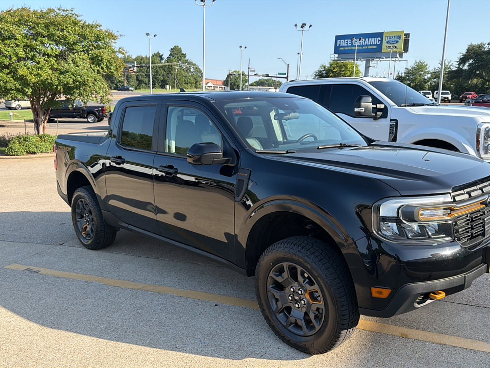 Used 2024 Ford Maverick Tremor w/ Tremor Off-Road Package AWD/4WD image 1