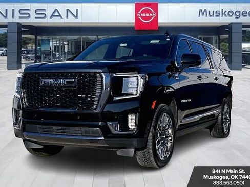 Used 2024 GMC Yukon XL Denali Ultimate image 3