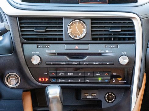 Used 2022 Lexus RX 350 AWD w/ Premium Package image 17