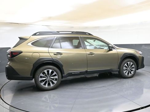 Certified 2025 Subaru Outback Limited image 6