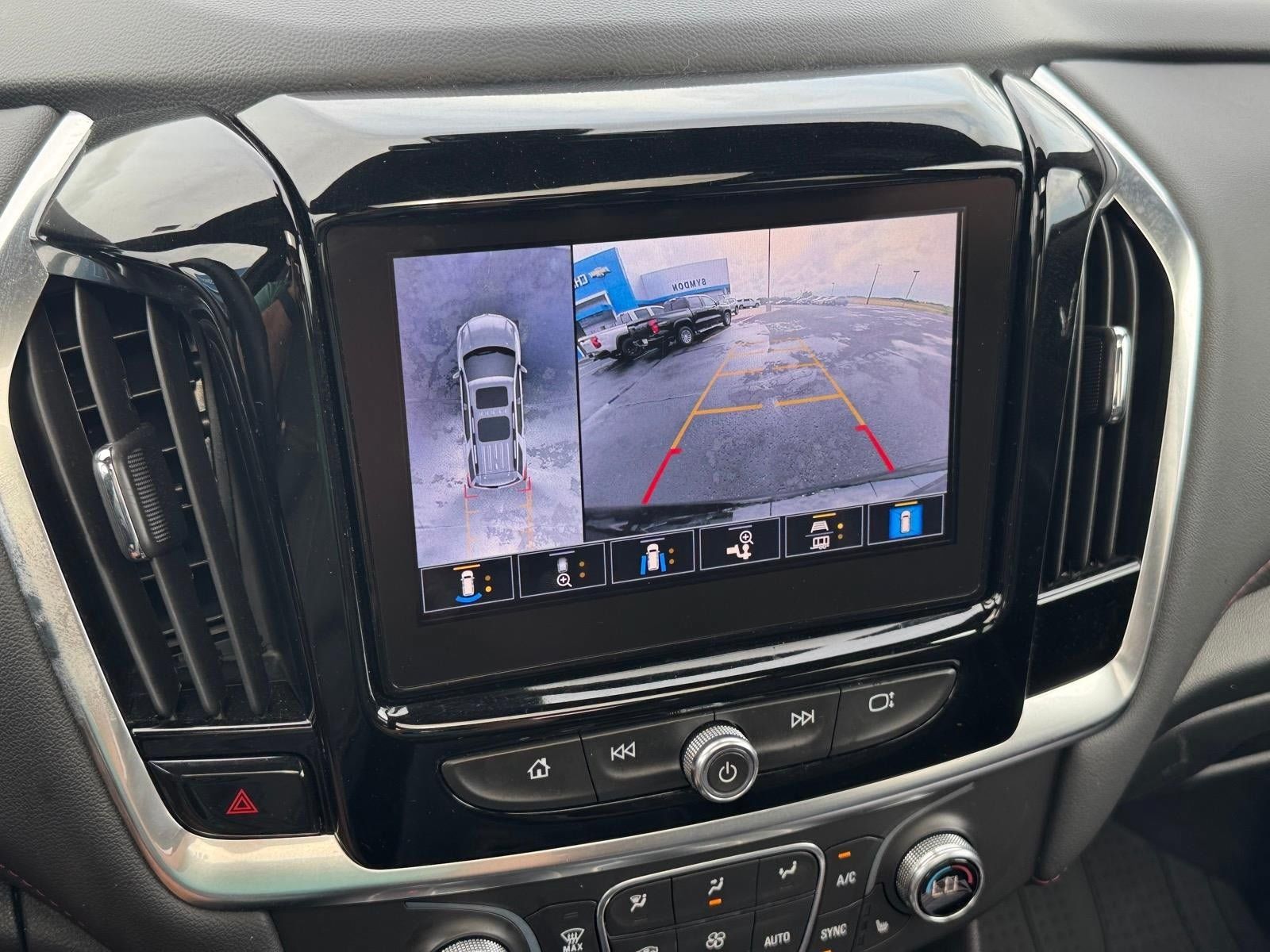Used 2023 Chevrolet Traverse RS w/ LPO, Floor Liner Package AWD/4WD image 14