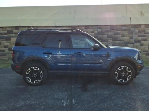 Used 2024 Ford Bronco Sport Outer Banks AWD/4WD image 11