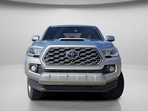 Used 2023 Toyota Tacoma TRD Sport w/ Advanced Technology Package AWD/4WD image 3