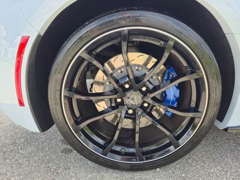 Used 2018 Chevrolet Corvette Grand Sport w/ Carbon 65 Edition image 31