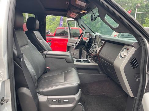 Used 2016 Ford F350 Lariat AWD/4WD image 35