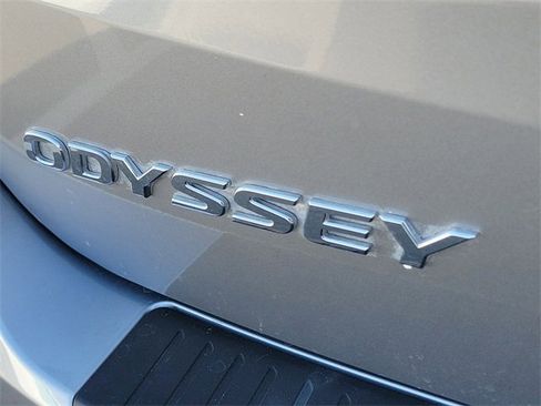 Certified 2018 Honda Odyssey Touring image 7