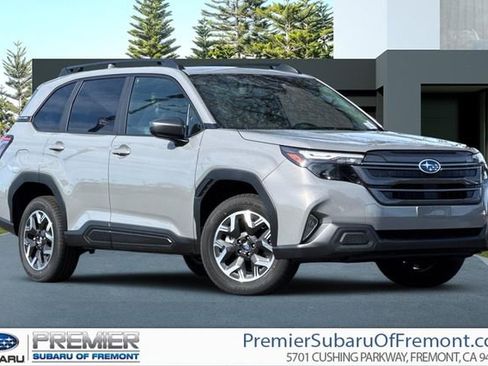 New 2026 Subaru Forester Premium AWD/4WD image 1