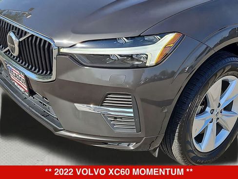 Used 2022 Volvo XC60 B5 Momentum AWD/4WD image 11
