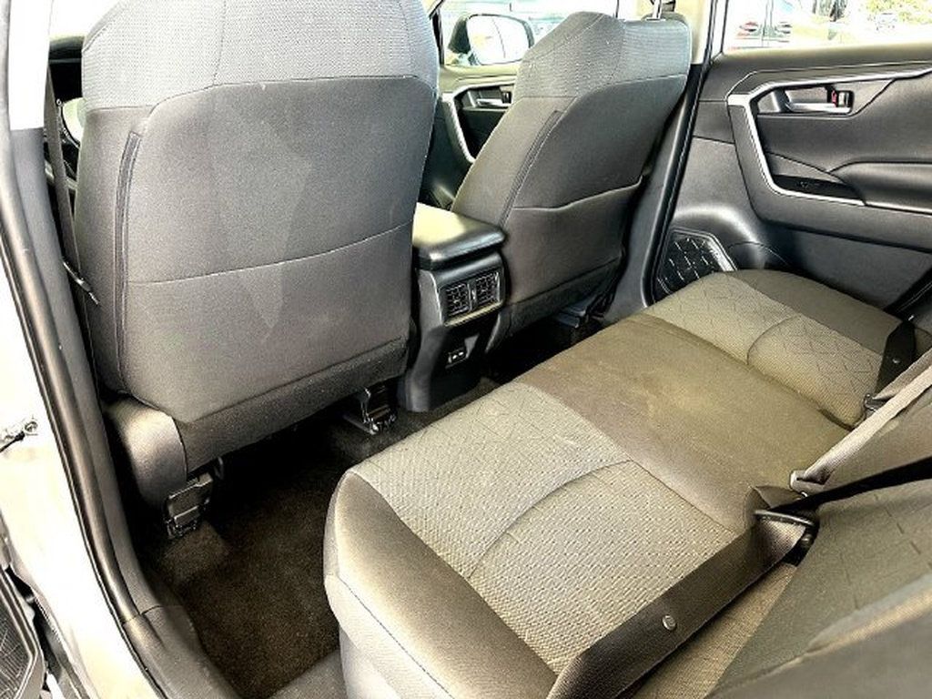 Certified 2024 Toyota RAV4 XLE AWD/4WD image 19