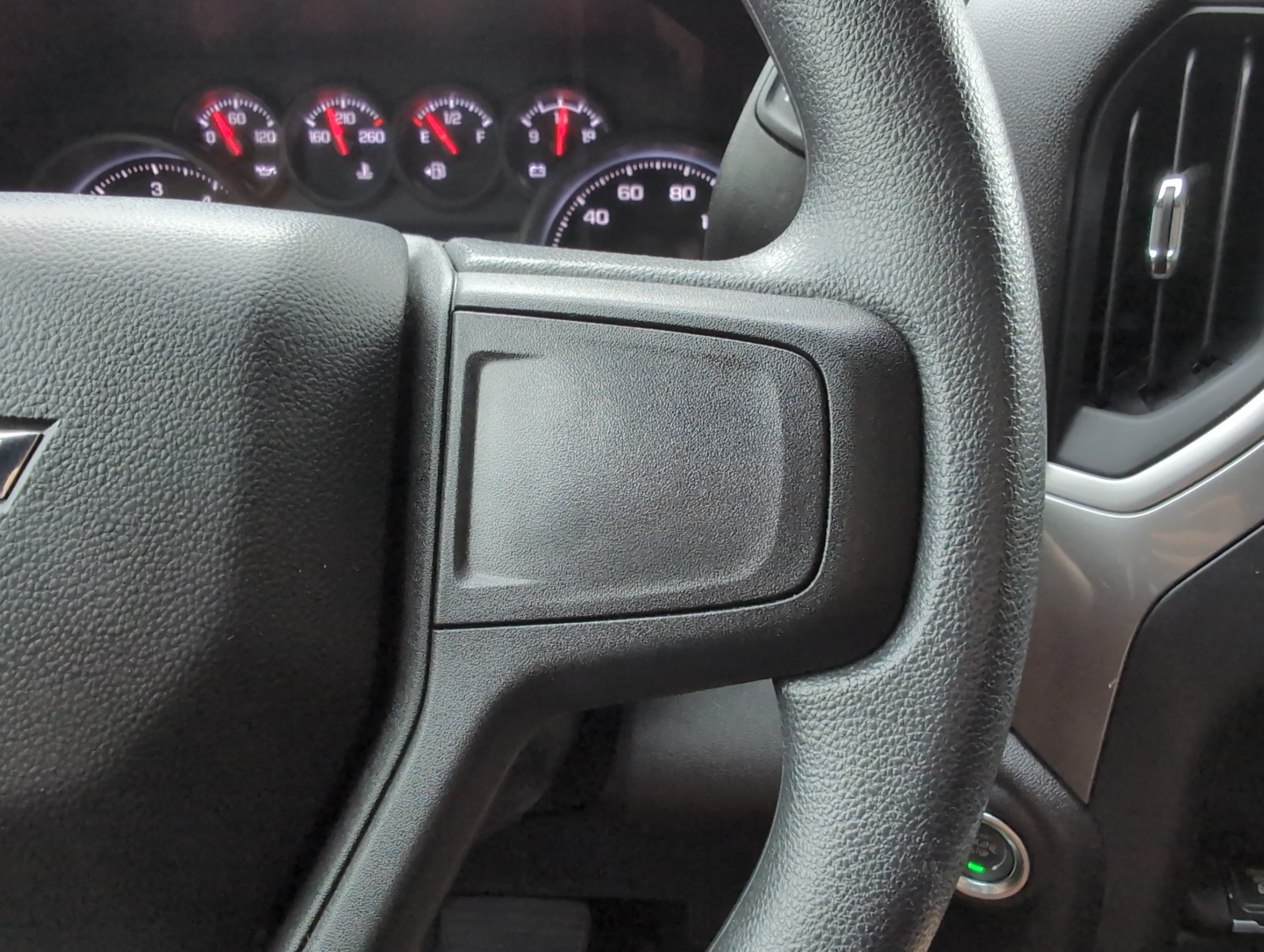 Used 2026 Chevrolet Silverado 2500 Custom w/ Custom Value Package AWD/4WD image 20