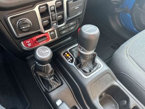 New 2026 Jeep Gladiator Sport AWD/4WD image 21