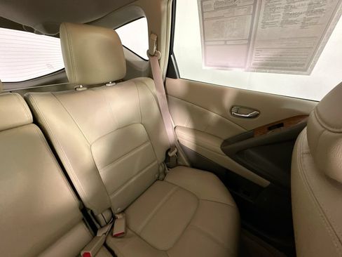Used 2014 Nissan Murano LE w/ Platinum Edition Package AWD/4WD image 14