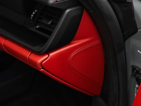 Used 2024 Porsche 911 Carrera GTS image 32