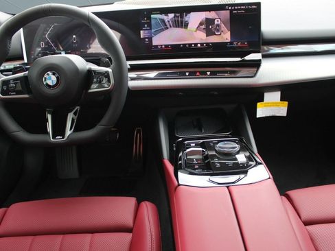 New 2026 BMW 530i w/ M Sport Package RWD image 25
