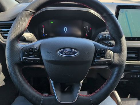 Certified 2025 Ford Escape ST-Line w/ Equipment Group 301A image 15