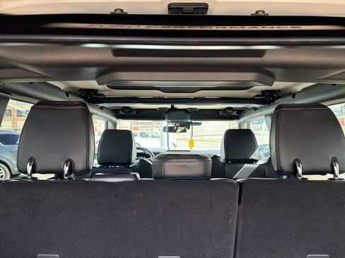 New 2025 Ford Bronco Raptor image 13