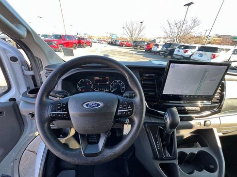 Used 2023 Ford Transit 350 XLT image 30