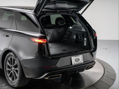 New 2025 Land Rover Range Rover Sport SE image 29