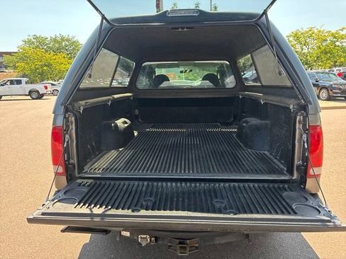 Used 2005 Ford F250 XL RWD image 8