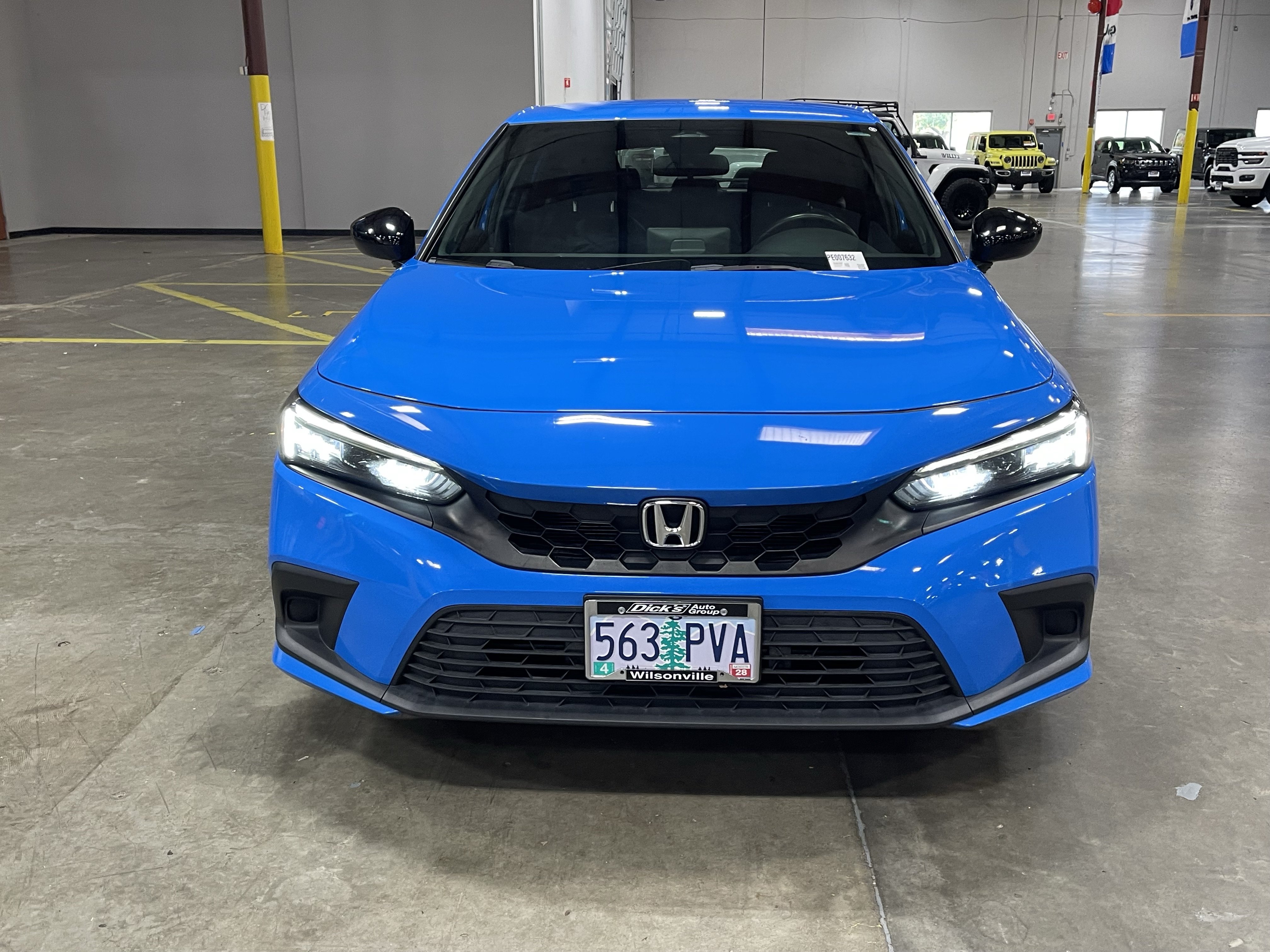 Used 2023 Honda Civic Sport image 8