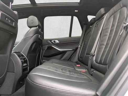 Used 2020 BMW X5 sDrive40i w/ Convenience Package image 19