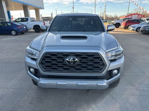 Used 2022 Toyota Tacoma TRD Sport image 24