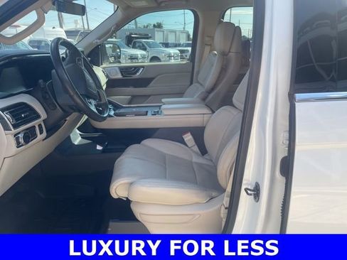 Used 2020 Lincoln Navigator L Reserve w/ Luxury Package image 19