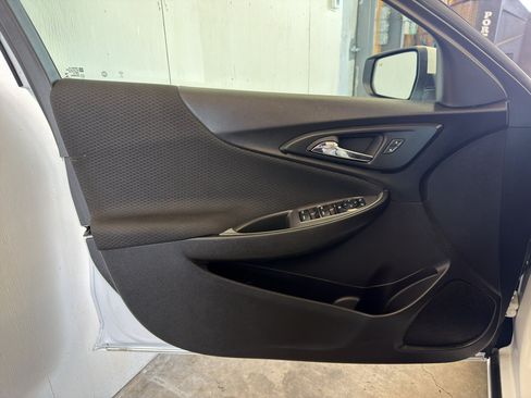 Used 2024 Chevrolet Malibu LT w/ Sport Edition FWD image 16