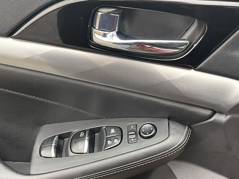 Used 2020 Nissan Maxima 3.5 SL w/ Floor Mat Group image 25