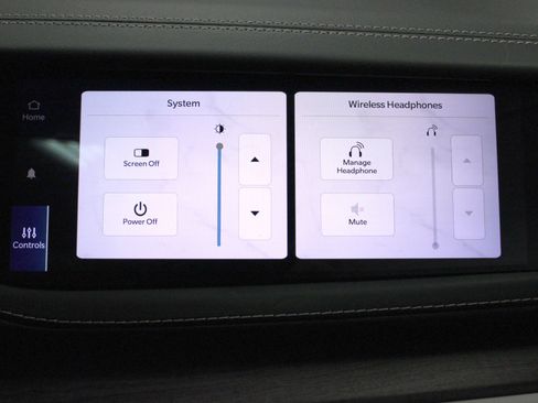 Used 2022 Jeep Grand Cherokee Limited 4xe image 22